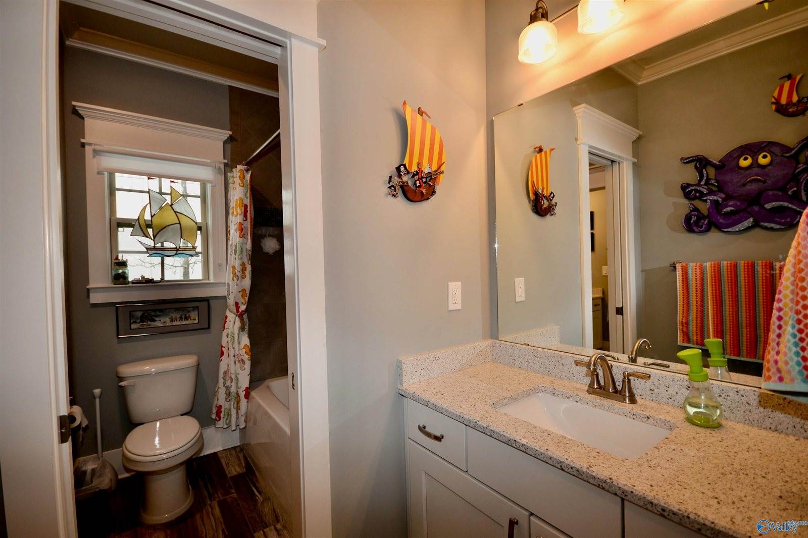 25 Ridge Bluff Circle SE, Huntsville, AL 35803