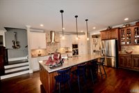 25 Ridge Bluff Circle SE, Huntsville, AL 35803