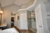 25 Ridge Bluff Circle SE, Huntsville, AL 35803