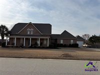 424 Sawtooth Ct, Kathleen, GA 31047