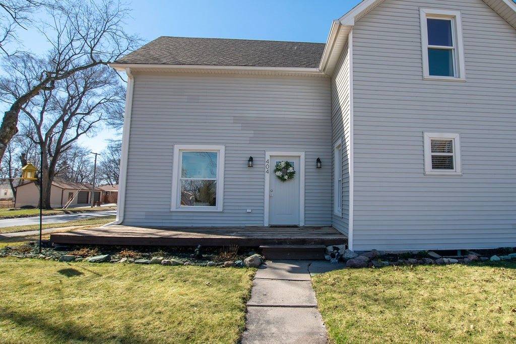 404 North Sherman Street, Stuart, IA 50250