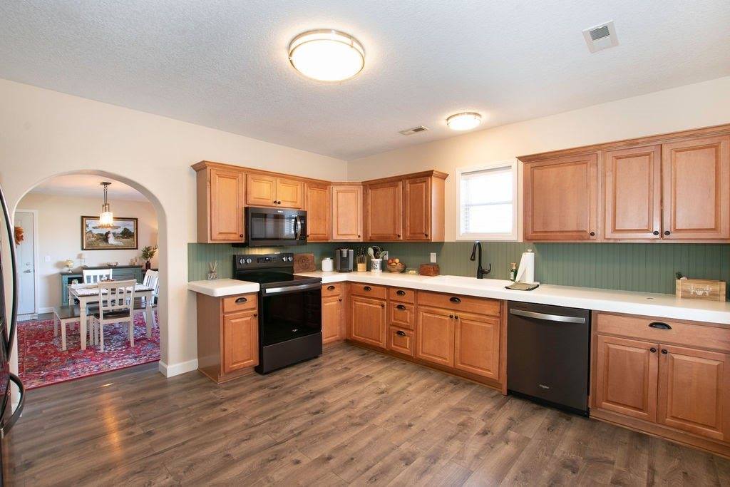 404 North Sherman Street, Stuart, IA 50250