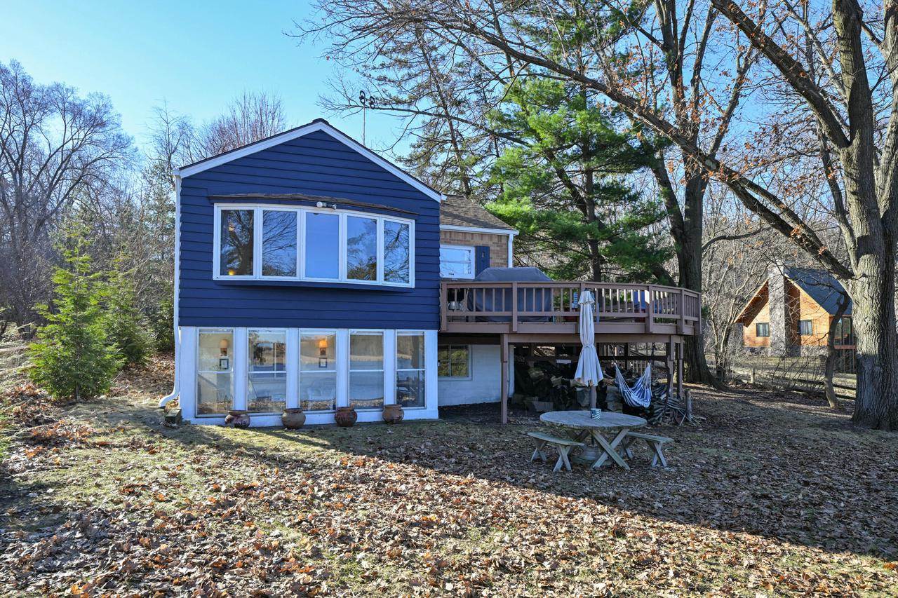 N6997 Oakwood ROAD, Whitewater, WI 53190