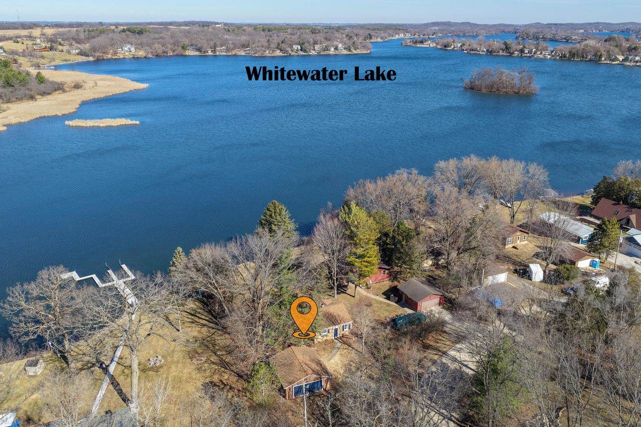 N6997 Oakwood ROAD, Whitewater, WI 53190