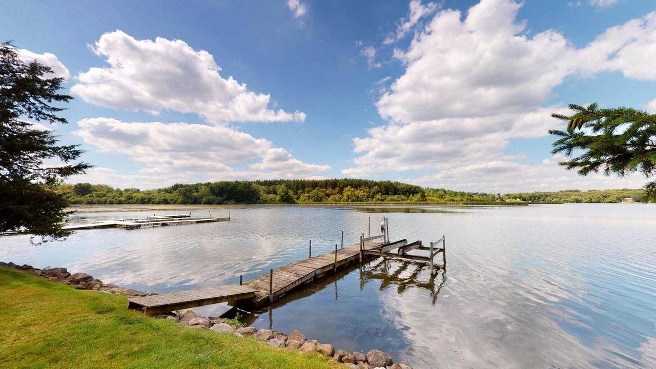 N6997 Oakwood ROAD, Whitewater, WI 53190