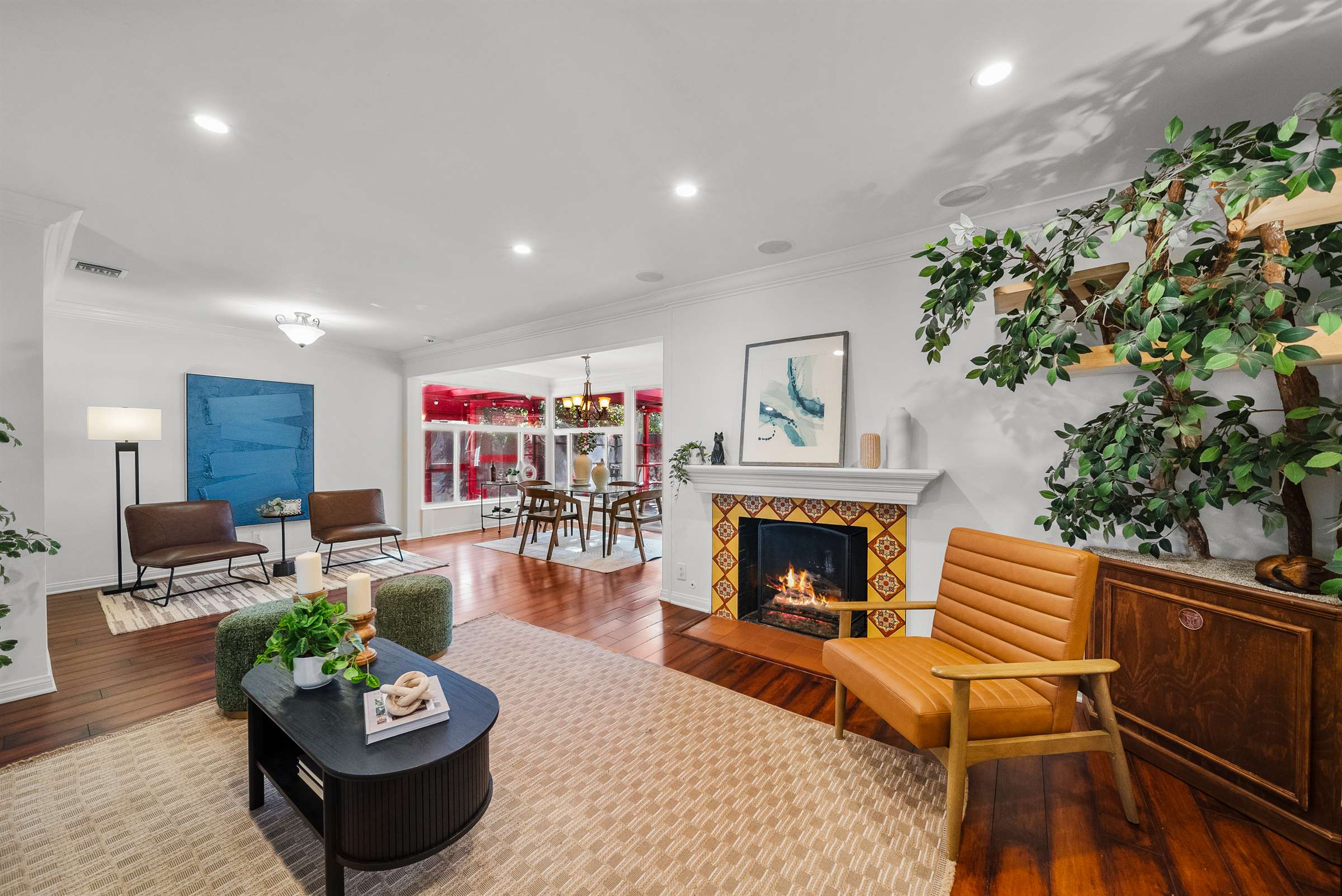 7819 Encino Ave., Northridge, CA 91325