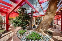7819 Encino Ave., Northridge, CA 91325