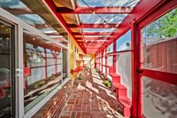 7819 Encino Ave., Northridge, CA 91325