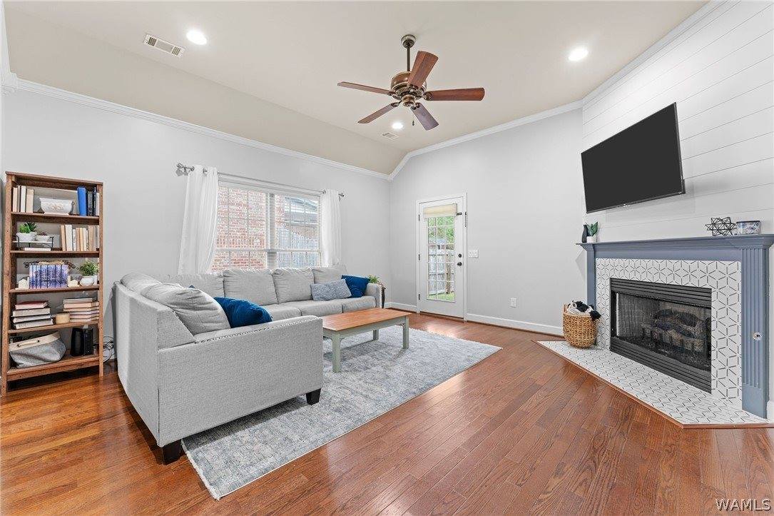 7713 The Terrace Parkway, Northport, AL 35473