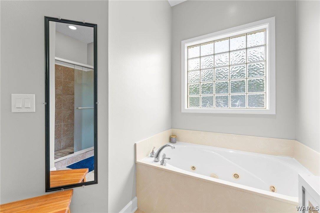 7713 The Terrace Parkway, Northport, AL 35473