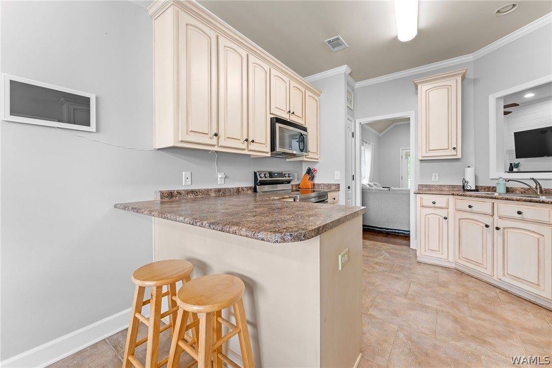 7713 The Terrace Parkway, Northport, AL 35473