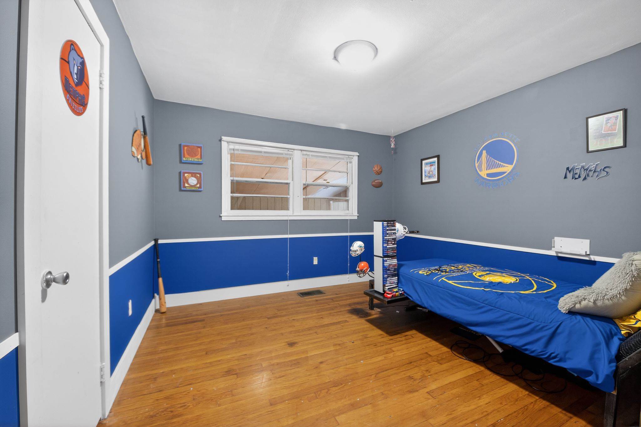 202 Pine Hill Dr, Waverly, TN 37185