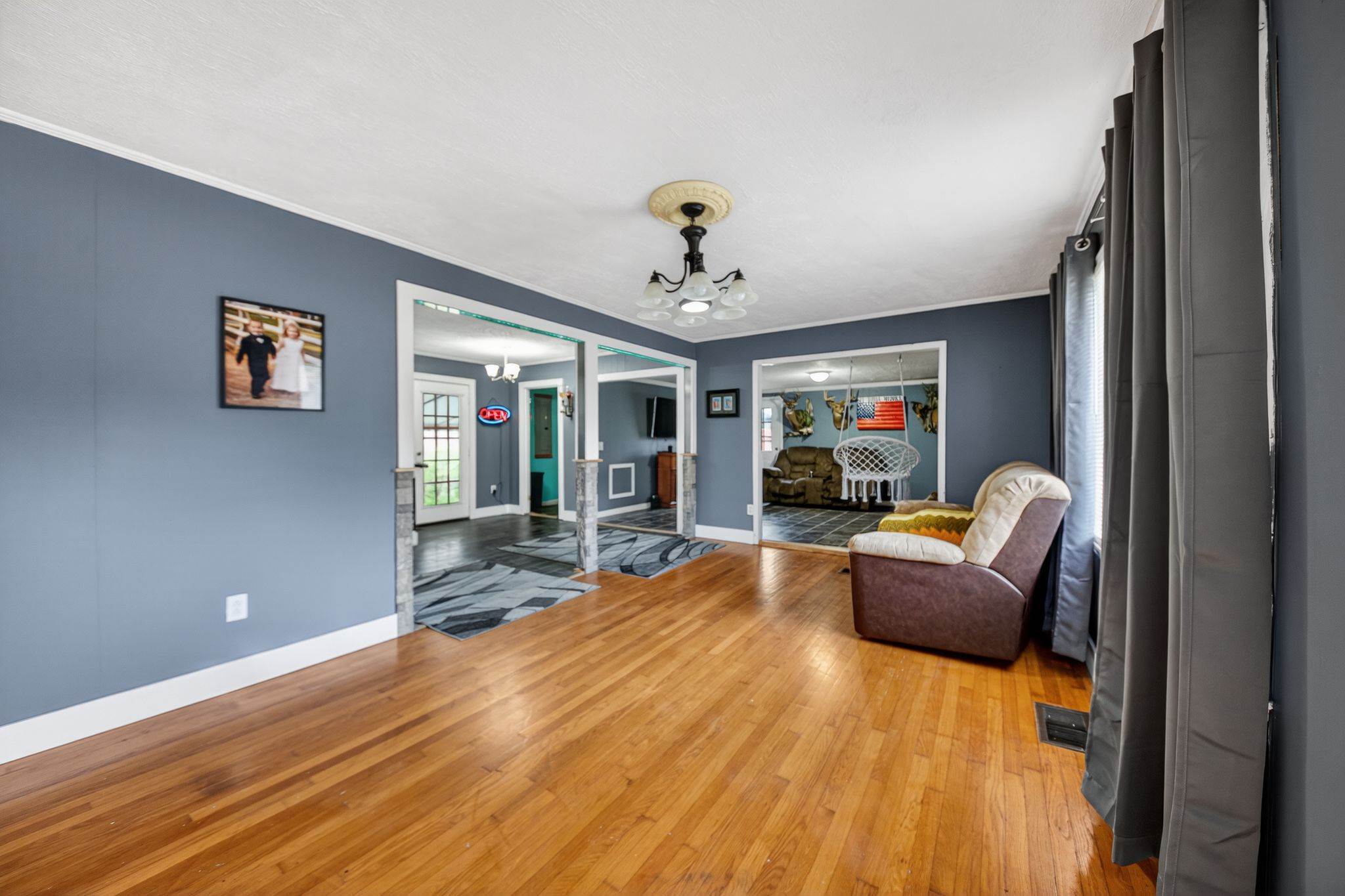 202 Pine Hill Dr, Waverly, TN 37185