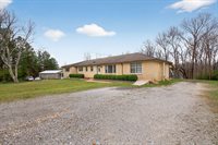 202 Pine Hill Dr, Waverly, TN 37185