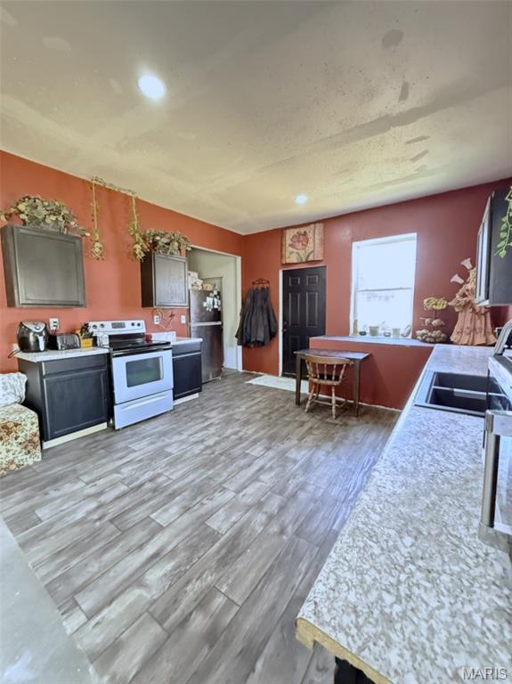 30651 Marigold, Lebanon, MO 65536