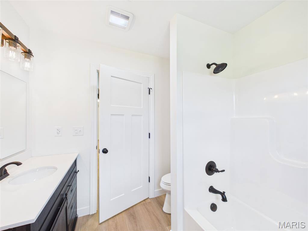 13244 Half Drive, Dixon, MO 65459