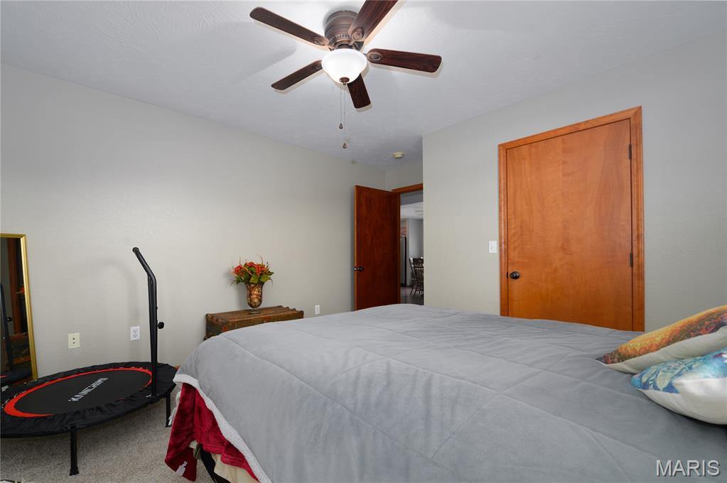 19257 Lambert Lane, Waynesville, MO 65583