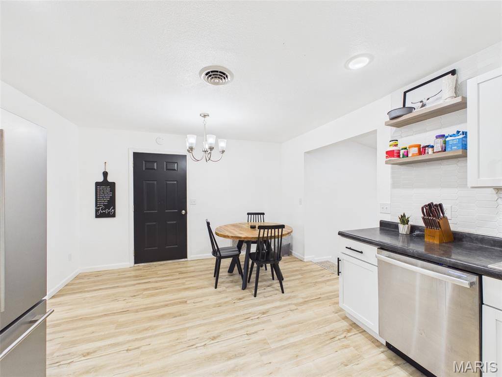 205 North Waller Street, Crocker, MO 65452