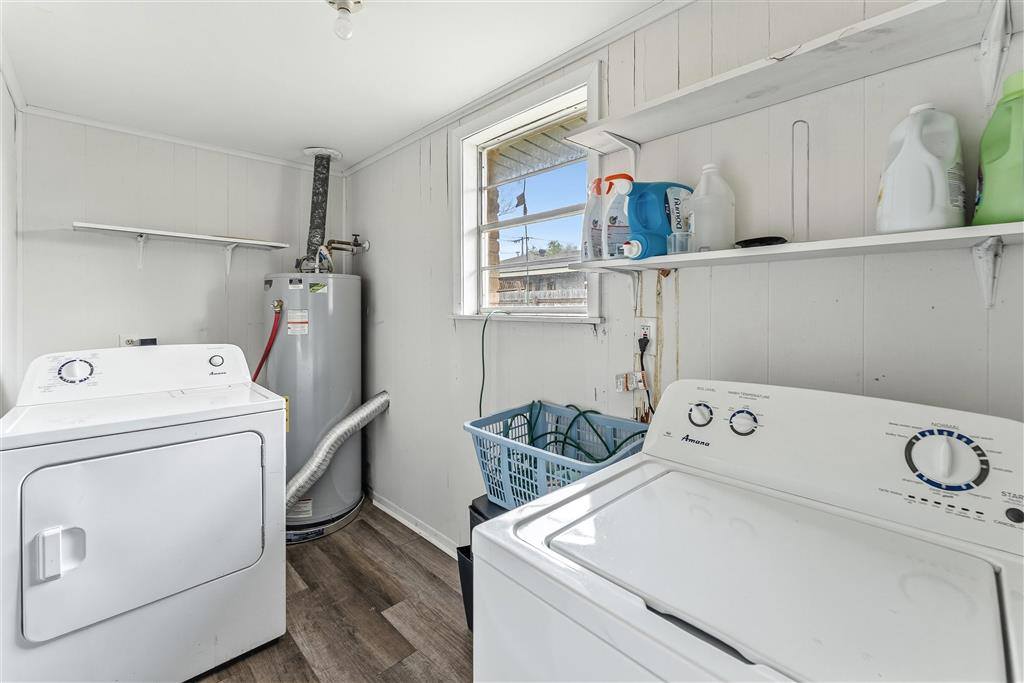 201 Crestwood St Street, Lake Charles, LA 70605