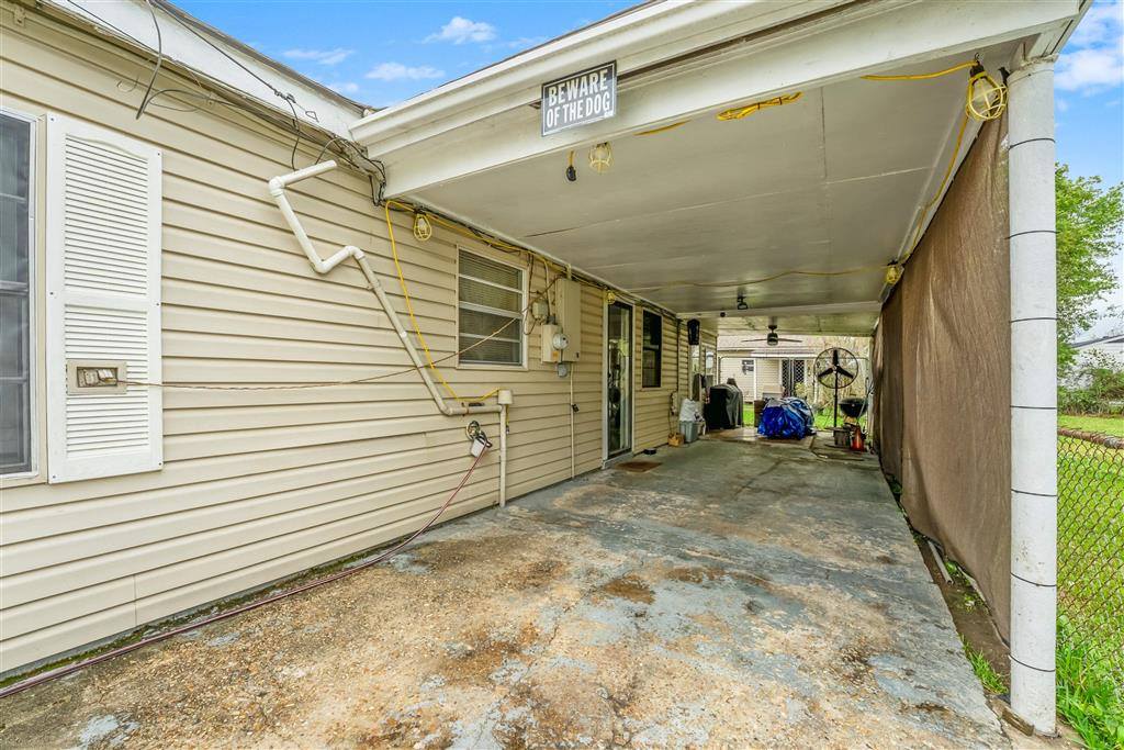 2803 Hinton Dr Drive, Lake Charles, LA 70615