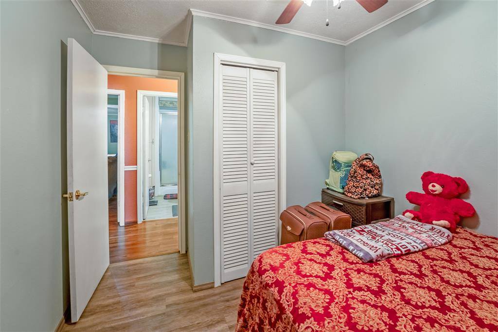 2803 Hinton Dr Drive, Lake Charles, LA 70615