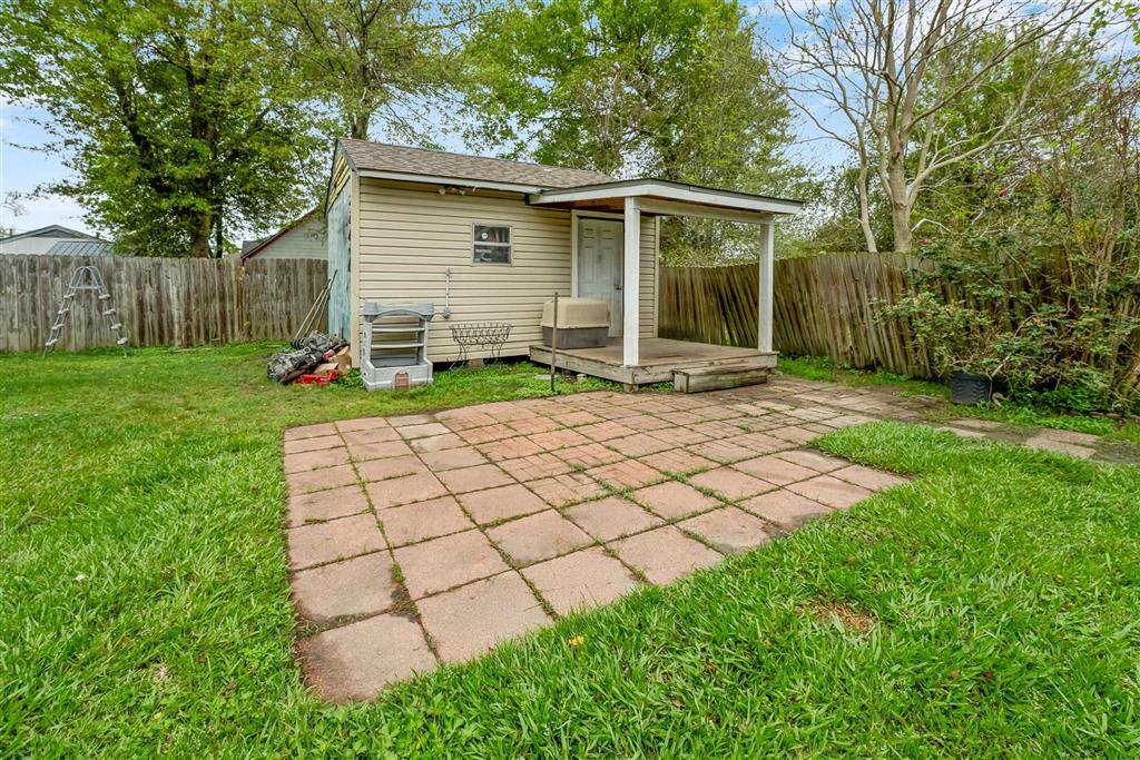 2803 Hinton Dr Drive, Lake Charles, LA 70615