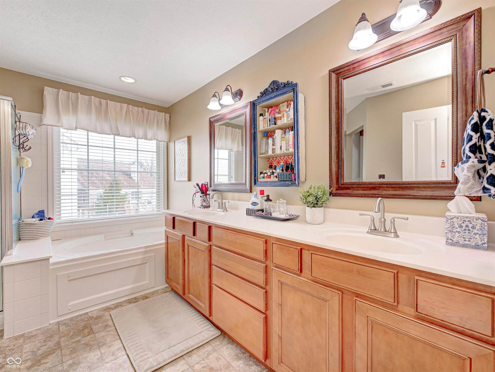 1347 Fir Lane, Avon, IN 46123