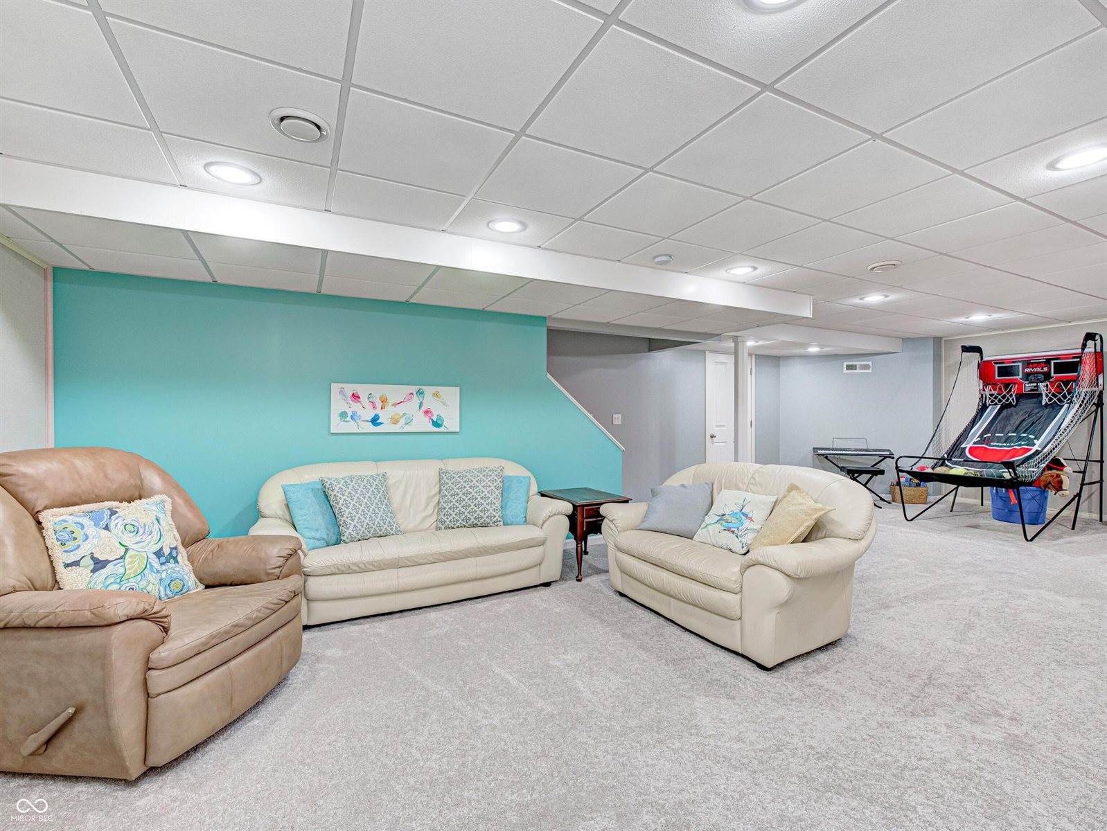 1347 Fir Lane, Avon, IN 46123