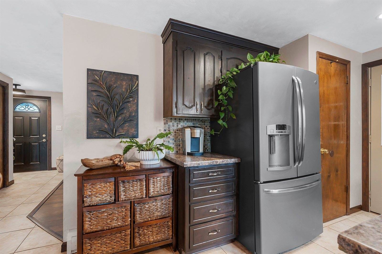 2578 Vicki Lane, Green Bay, WI 54311