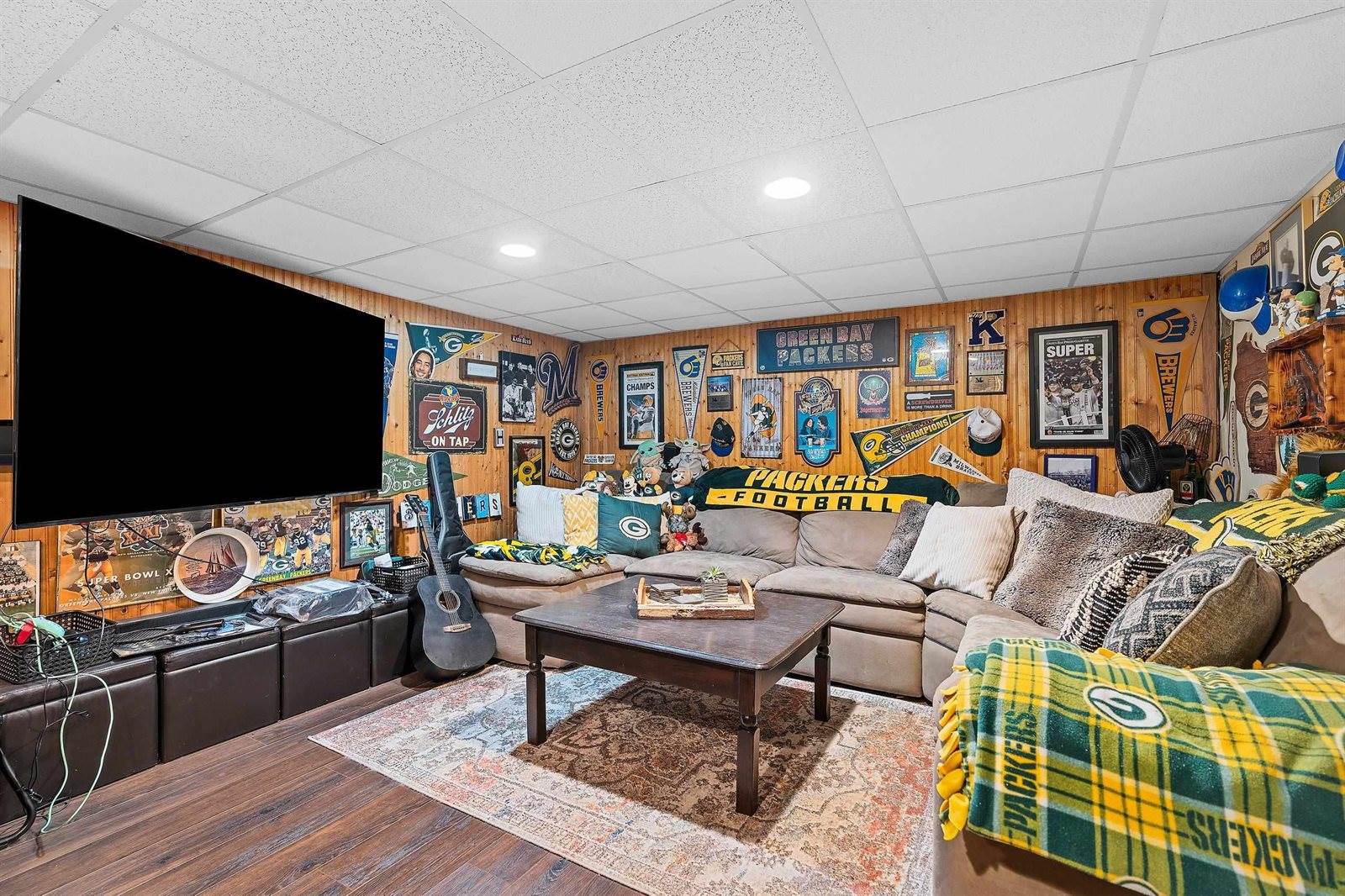 2578 Vicki Lane, Green Bay, WI 54311