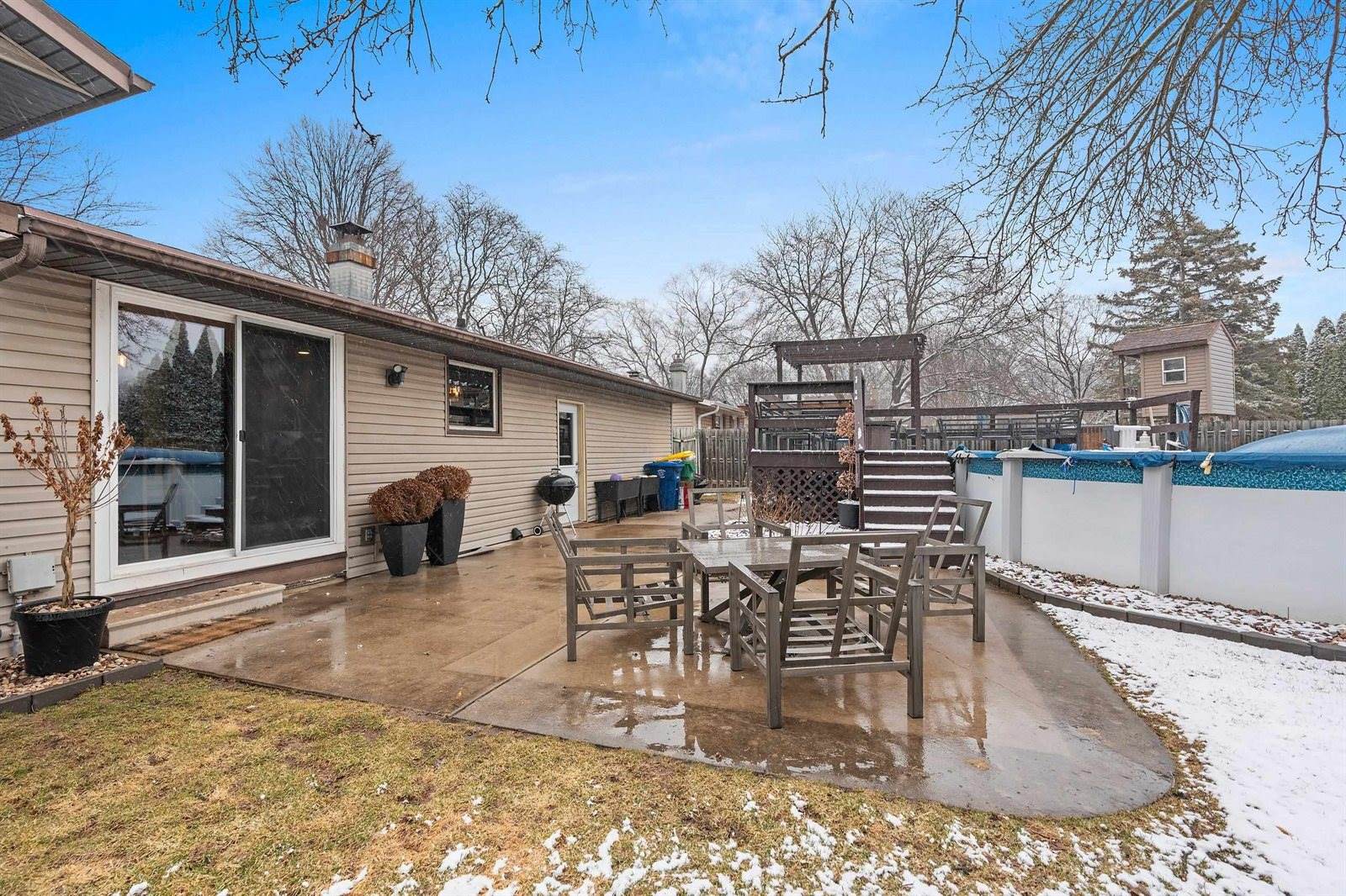 2578 Vicki Lane, Green Bay, WI 54311