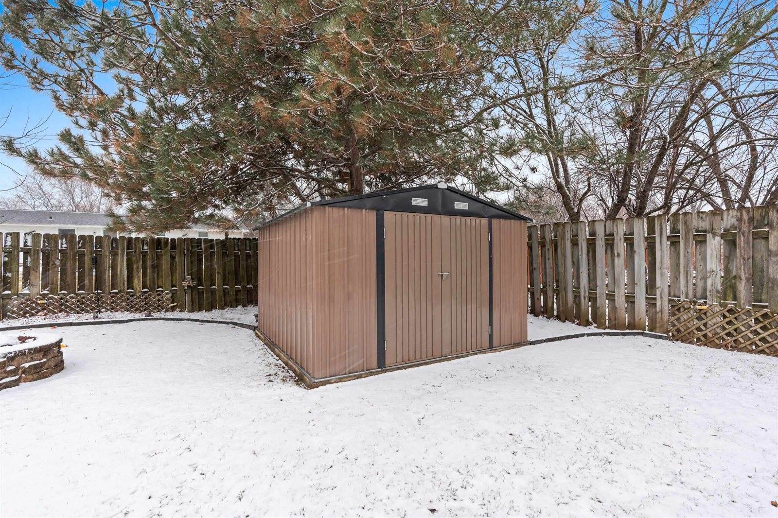 2578 Vicki Lane, Green Bay, WI 54311