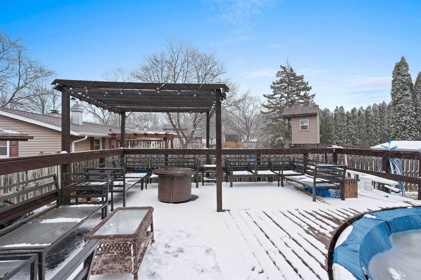 2578 Vicki Lane, Green Bay, WI 54311