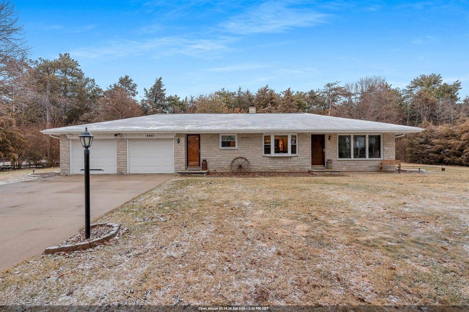 4451 Renier Road, Green Bay, WI 54311