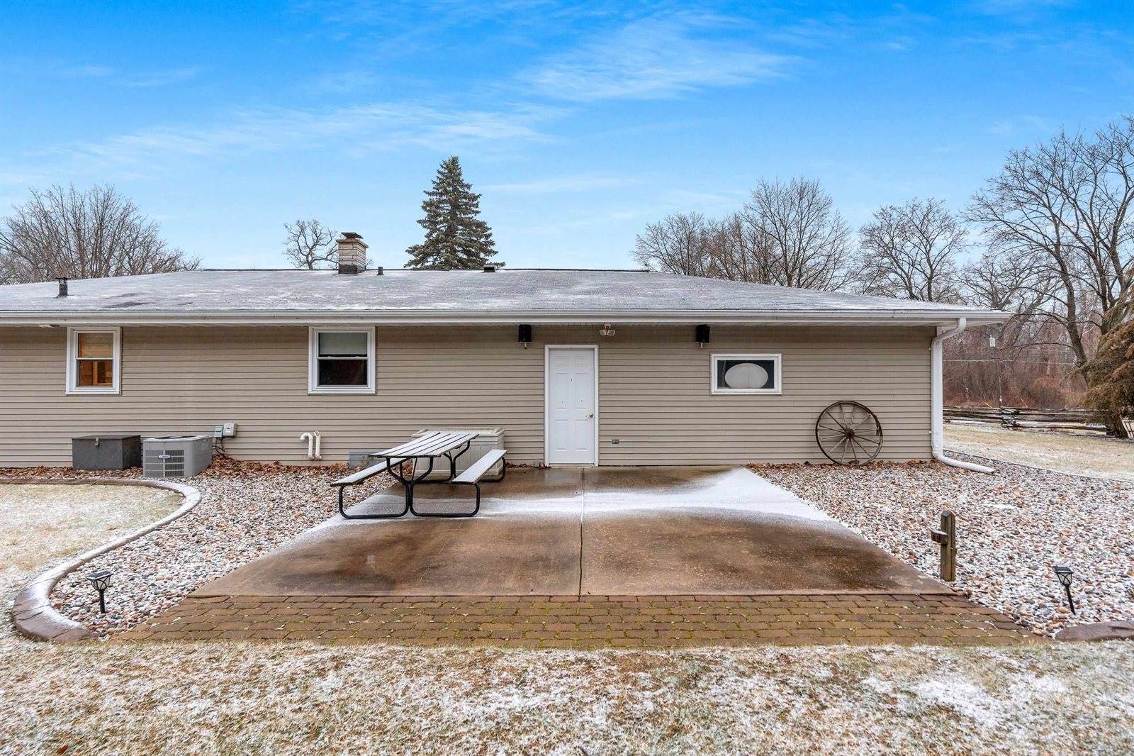 4451 Renier Road, Green Bay, WI 54311