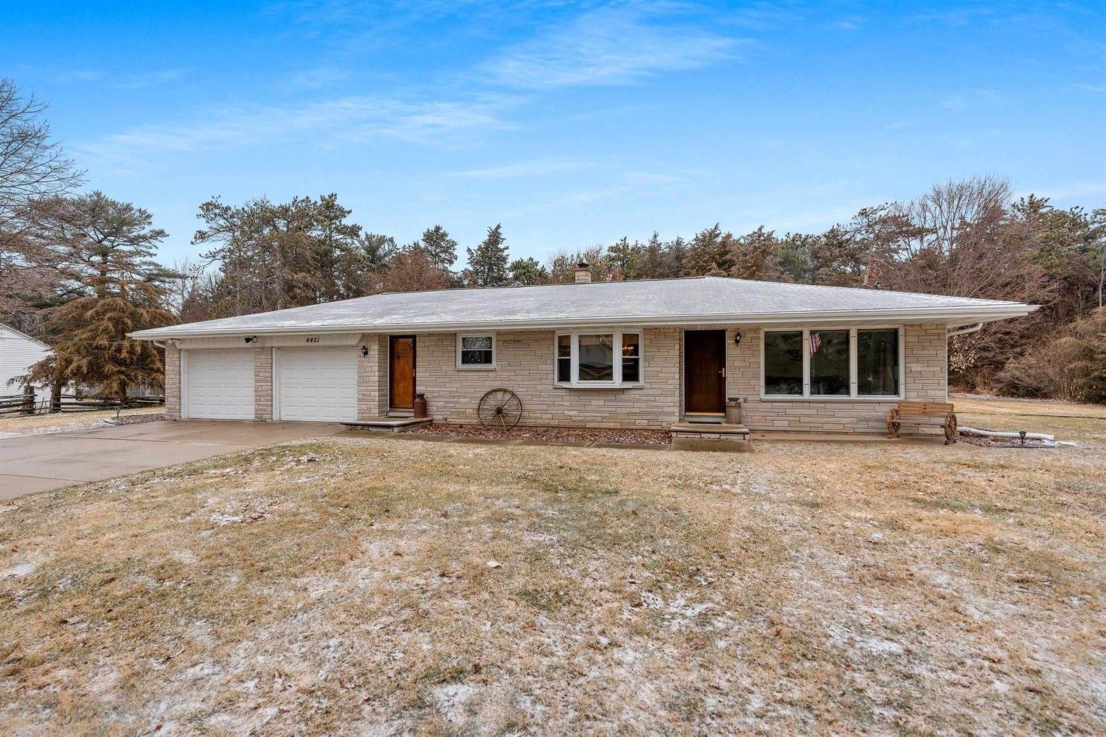 4451 Renier Road, Green Bay, WI 54311