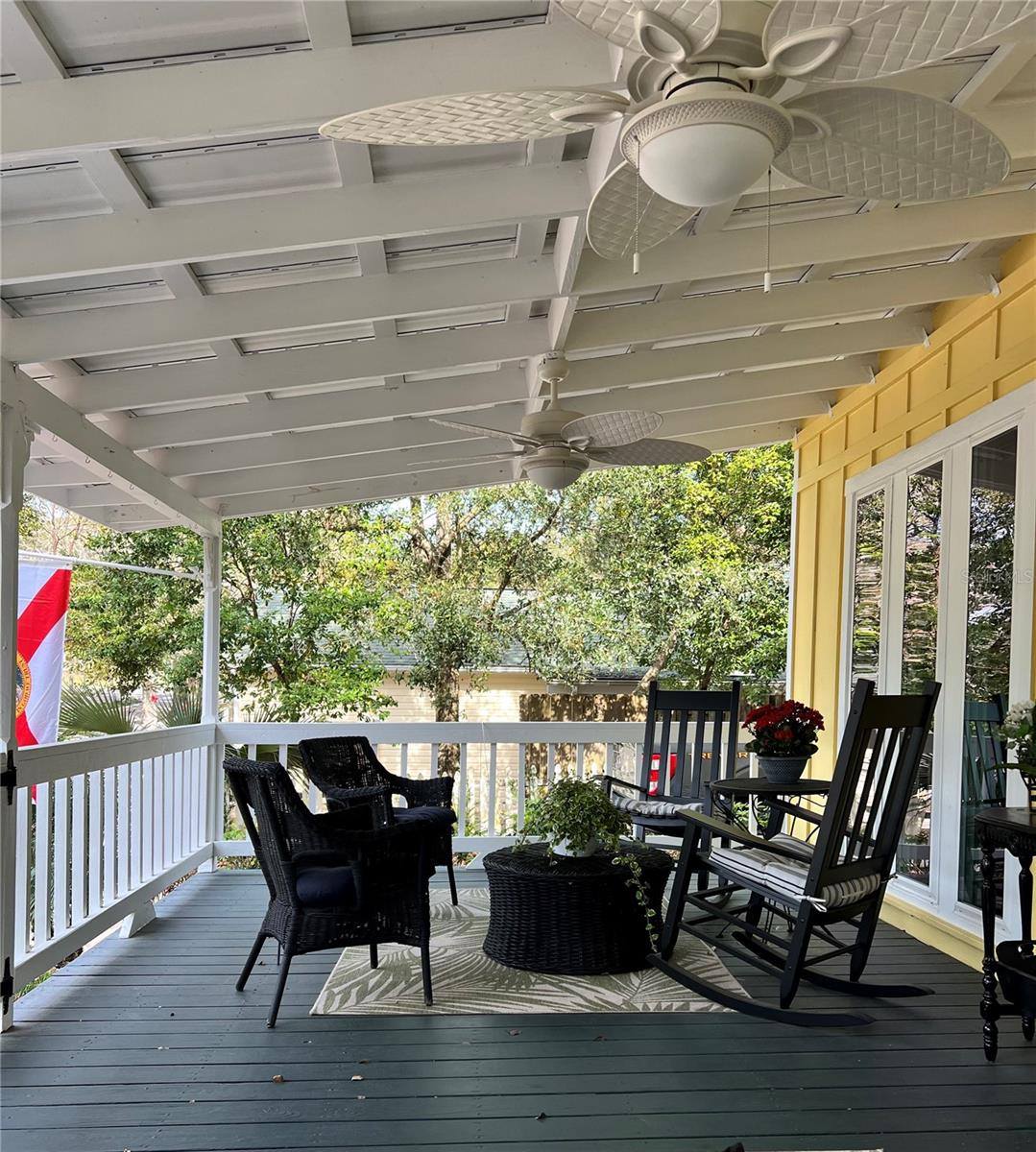 810 North Tremain Street, Mount Dora, FL 32757