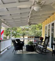 810 North Tremain Street, Mount Dora, FL 32757