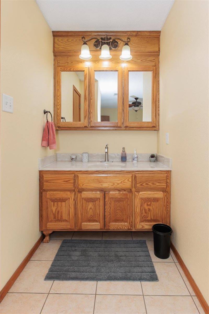 945 Emery Lane, Elkhart, KS 67950