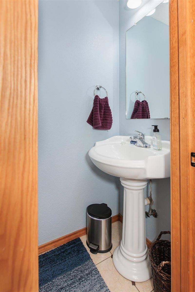 945 Emery Lane, Elkhart, KS 67950