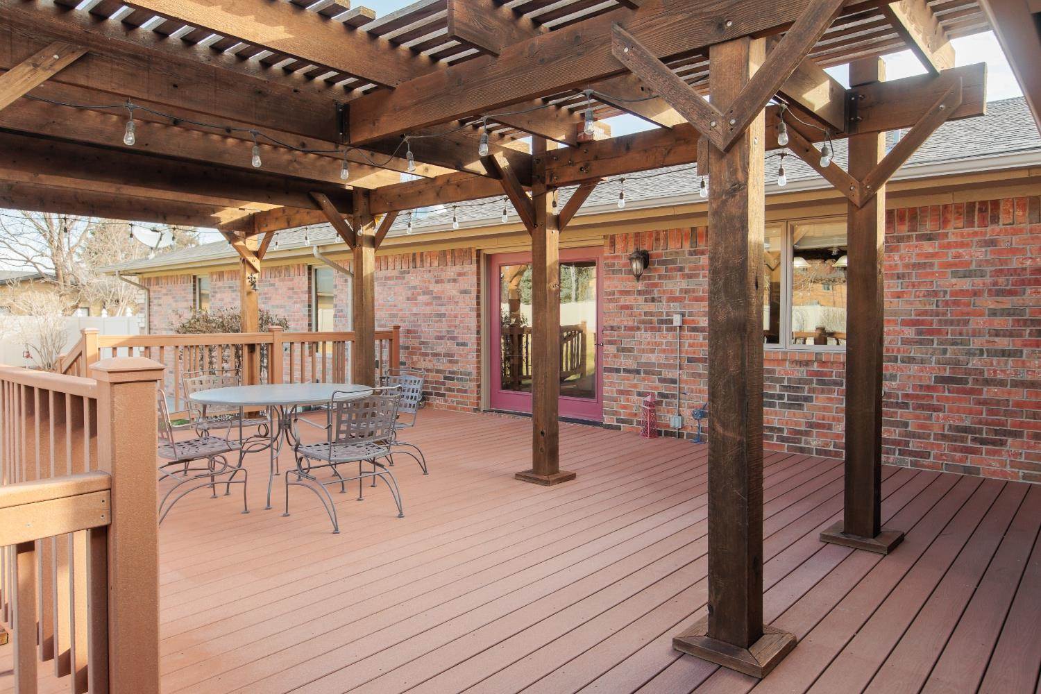 945 Emery Lane, Elkhart, KS 67950