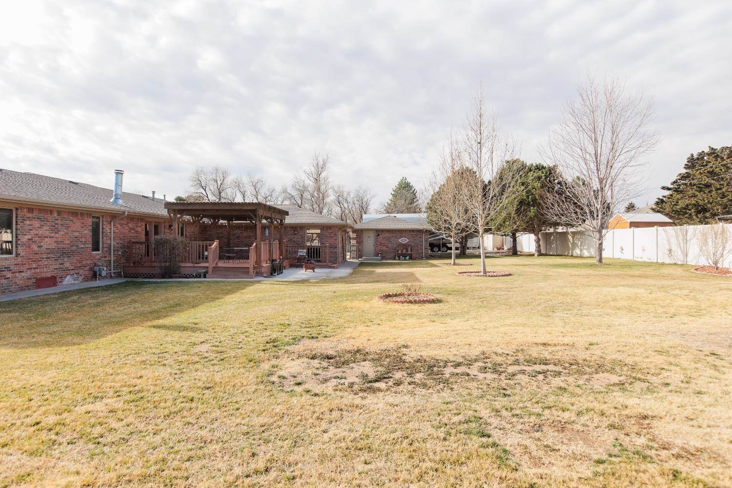 945 Emery Lane, Elkhart, KS 67950