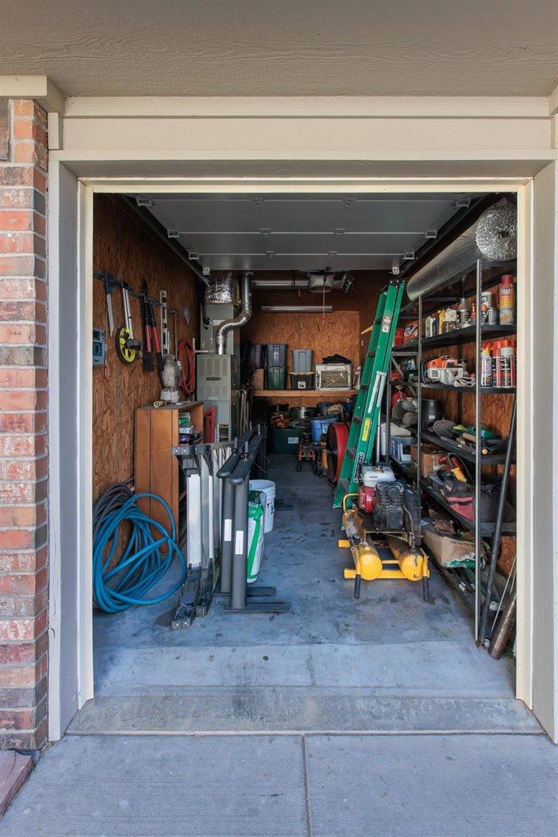 945 Emery Lane, Elkhart, KS 67950