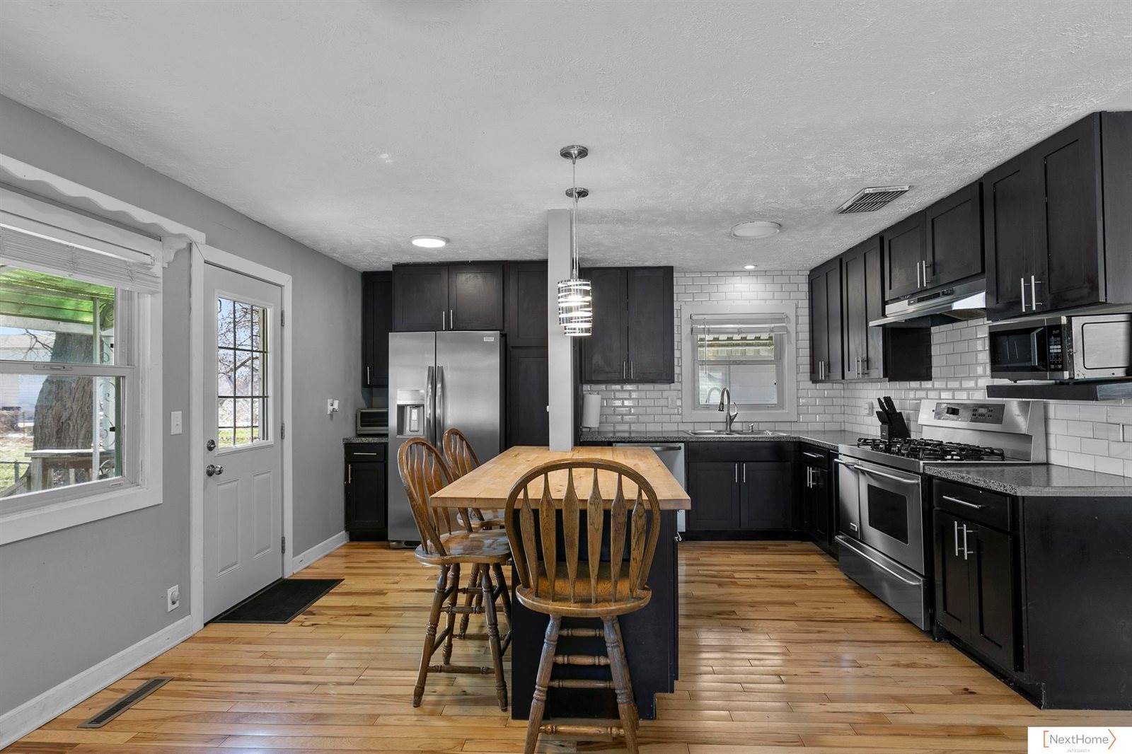 925 Peach Street, Lincoln, NE 68502