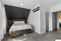 925 Peach Street, Lincoln, NE 68502