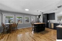 925 Peach Street, Lincoln, NE 68502
