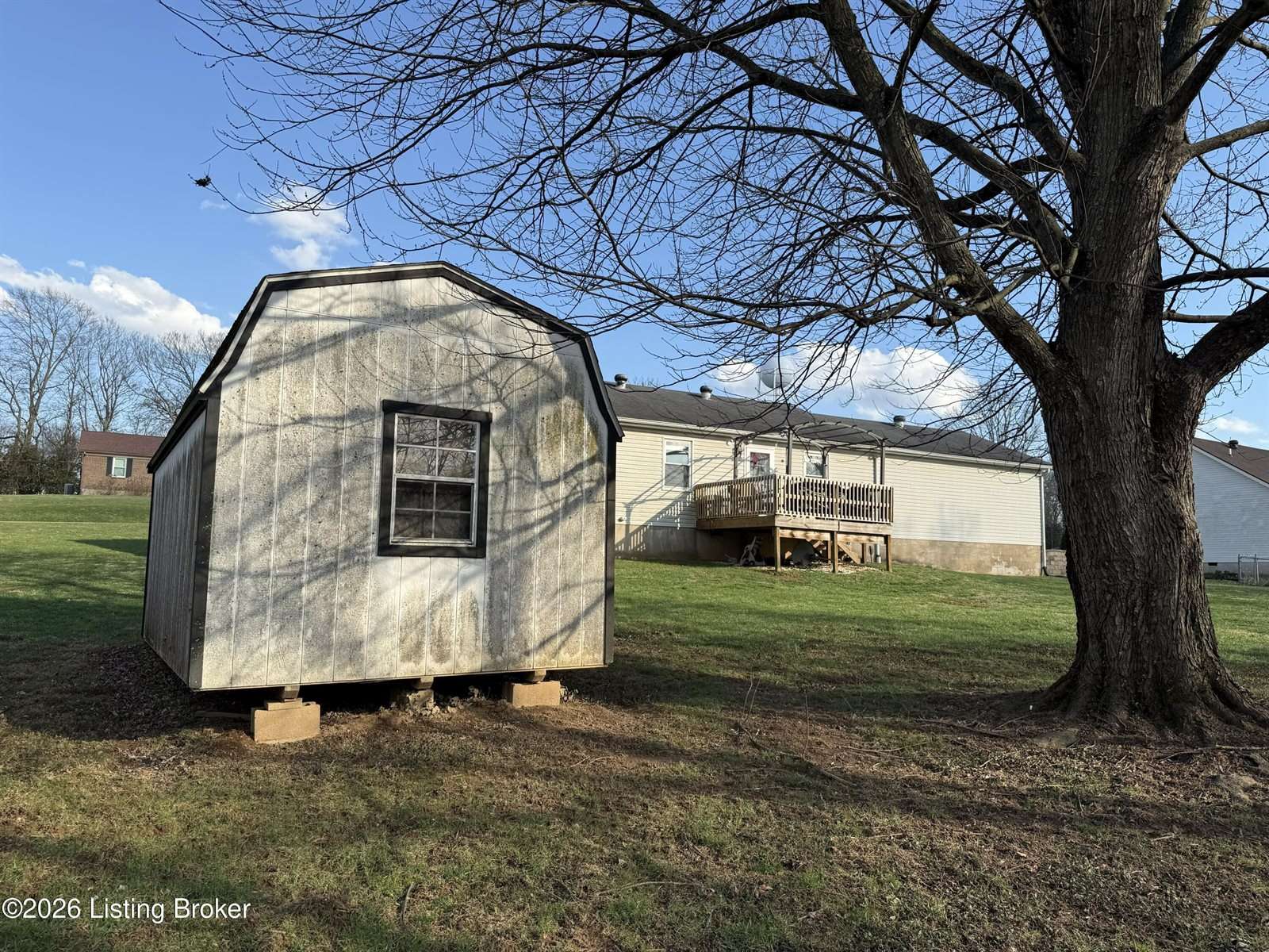 104 Thomas St, Frankfort, KY 40601