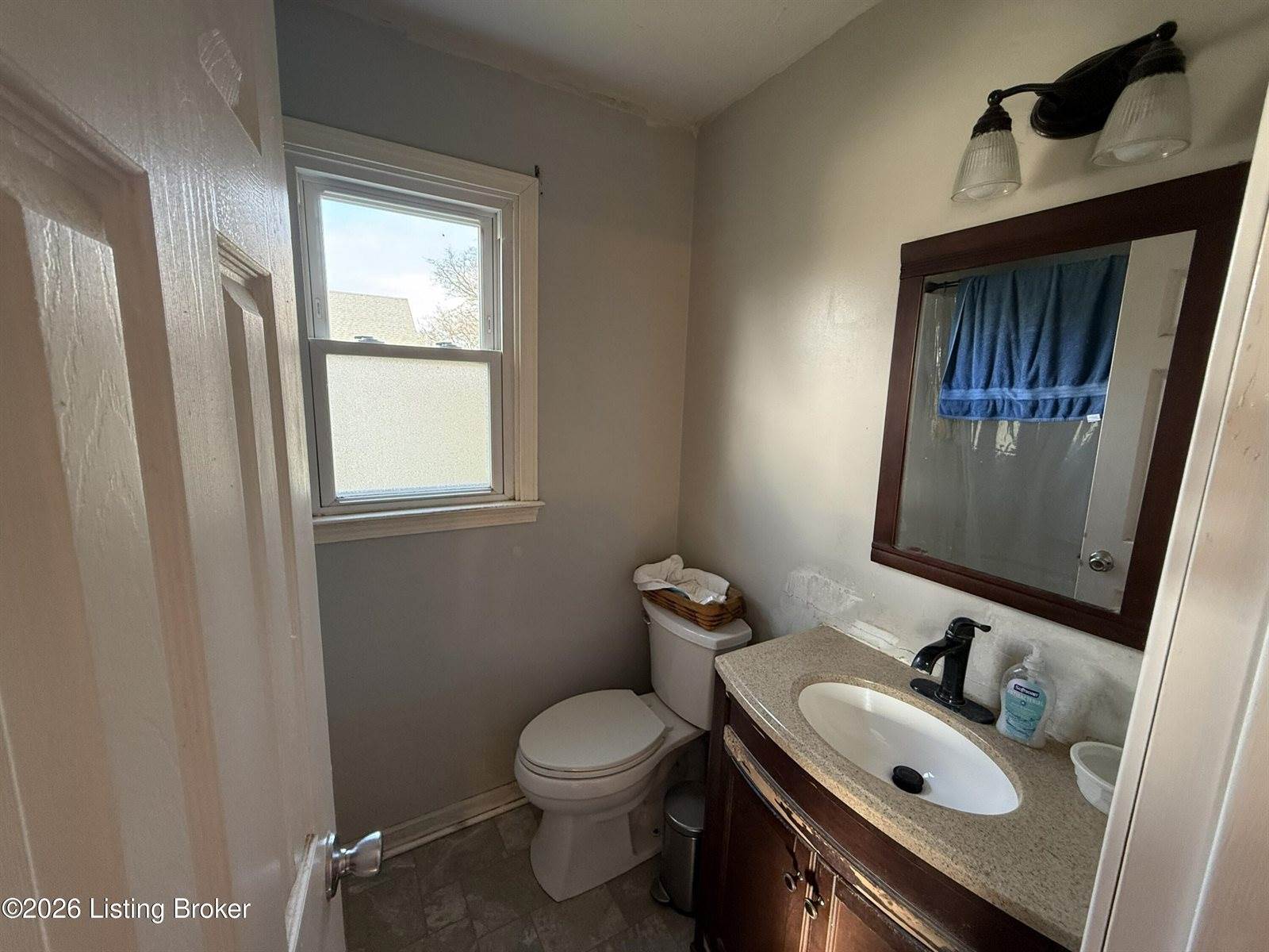 104 Thomas St, Frankfort, KY 40601