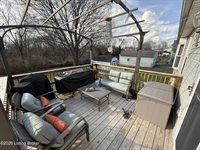 104 Thomas St, Frankfort, KY 40601