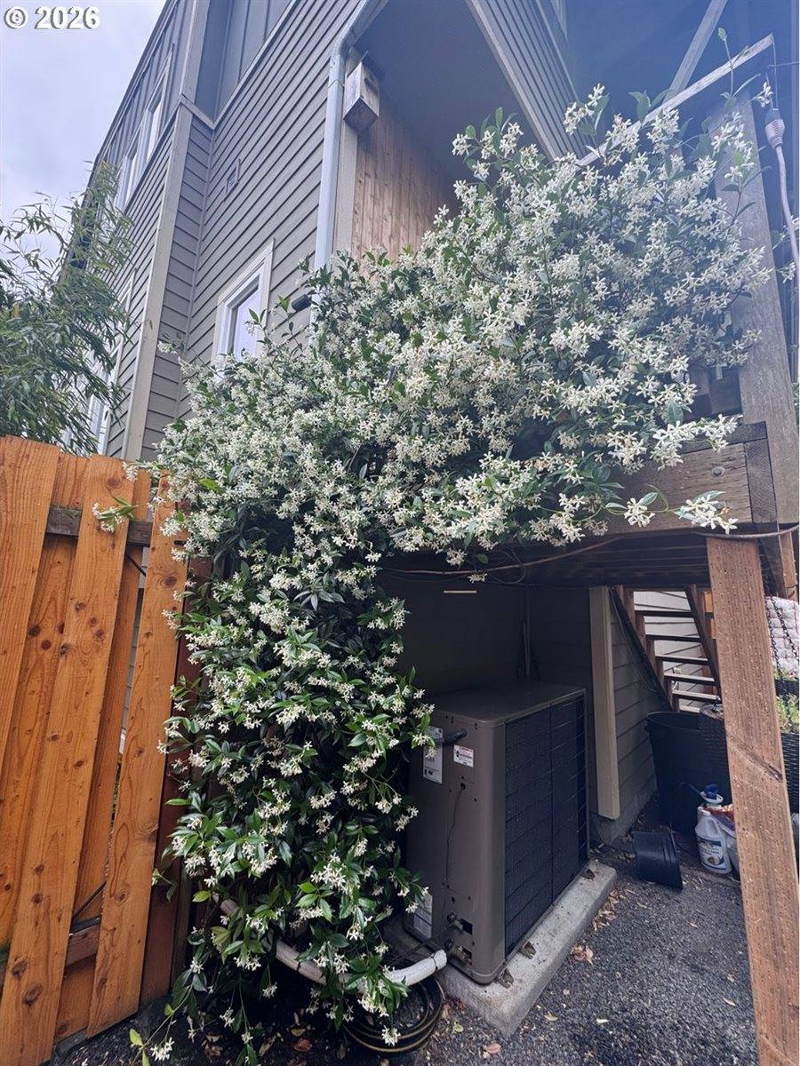 5527 NE 13TH Ave, Portland, OR 97211